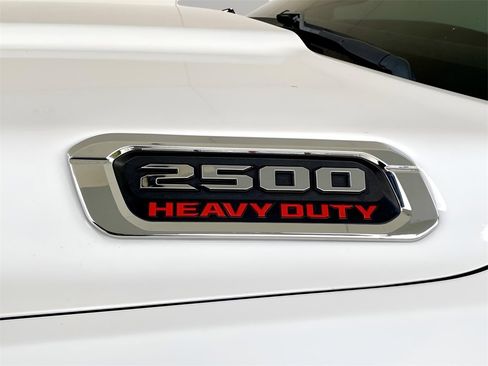 Used 2022 RAM 2500 Big Horn image 10