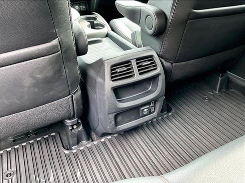 Used 2022 Honda Passport TrailSport image 25