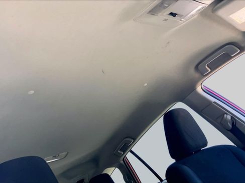 Used 2016 Toyota RAV4 LE FWD image 14