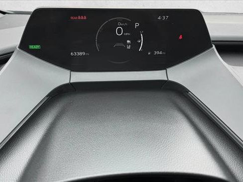 Used 2024 Toyota Prius LE FWD image 12