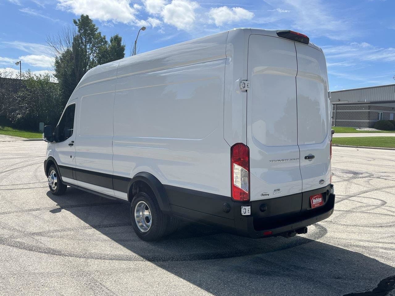 Used 2025 Ford Transit 350 148 High Roof Extended DRW AWD/4WD image 2