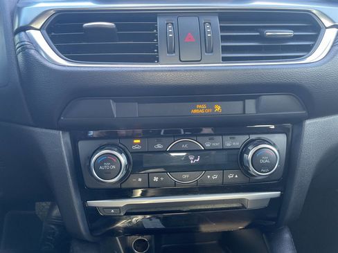 Used 2017 MAZDA MAZDA6 Touring image 14