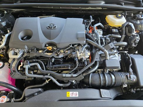 Used 2026 Toyota Camry SE FWD image 22