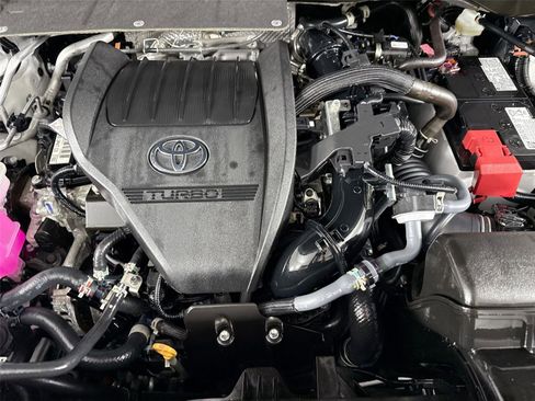 Certified 2025 Toyota Highlander XLE AWD/4WD image 44