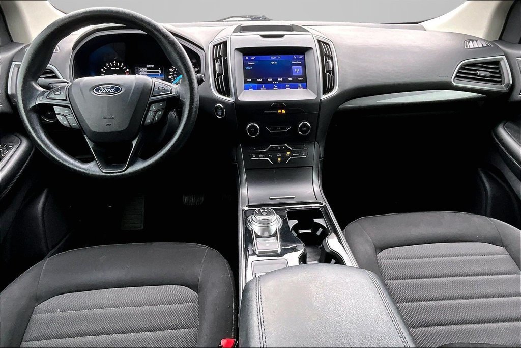 Used 2020 Ford Edge SE AWD/4WD image 7