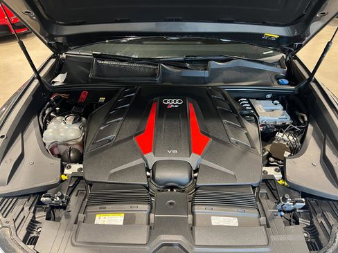 Used 2024 Audi RS Q8 4.0 TFSI QUATTRO image 52