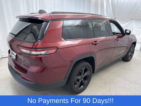 Used 2022 Jeep Grand Cherokee L Limited w/ Black Appearance Package image 3