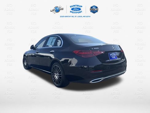 Used 2025 Mercedes-Benz C 300 Sedan w/ Winter Package image 8