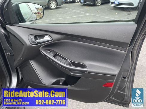 Used 2017 Ford Focus SE image 13