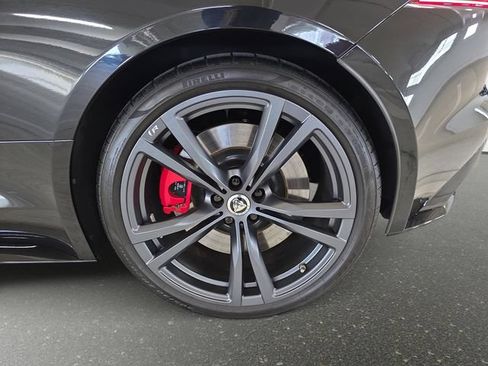 Used 2024 Jaguar F-TYPE R AWD/4WD image 29