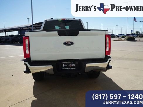 Used 2024 Ford F250 XLT w/ FX4 Off-Road Package image 4