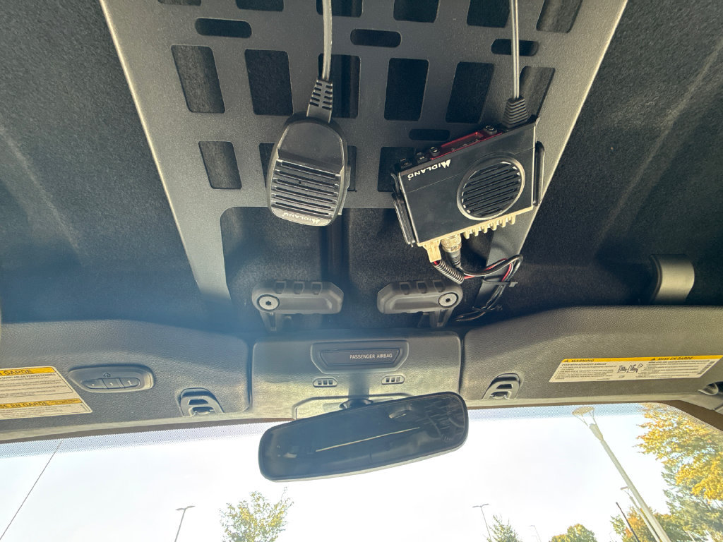 Used 2021 Jeep Gladiator Sport AWD/4WD image 27
