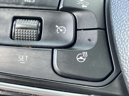 Used 2023 Buick Encore GX Essence w/ Experience Buick Package FWD image 24