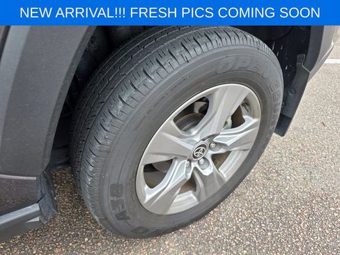 Used 2024 Toyota RAV4 XLE image 8