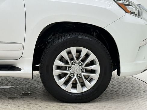 Used 2019 Lexus GX 460 Premium w/ Premium Package AWD/4WD image 13