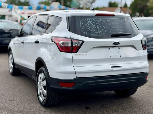 Used 2017 Ford Escape S FWD image 3