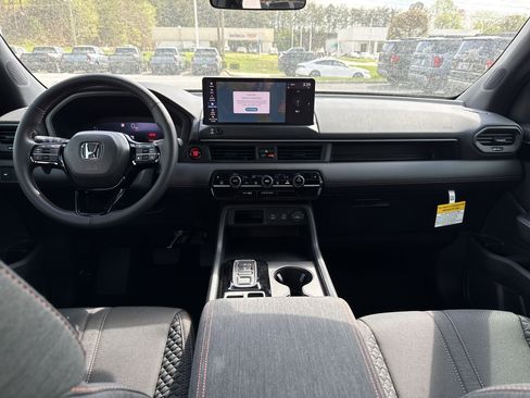 New 2026 Honda Pilot Sport image 28