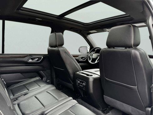 Used 2021 Chevrolet Suburban Premier w/ Premium Package image 50