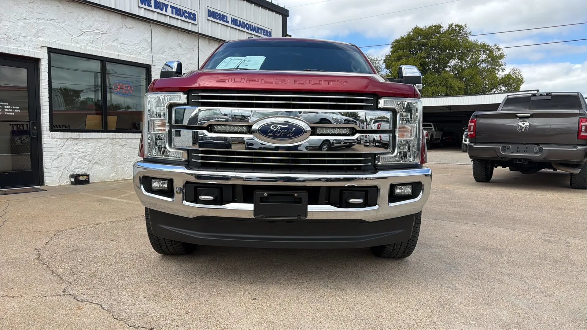 Used 2017 Ford F250 Lariat w/ Chrome Package AWD/4WD image 5