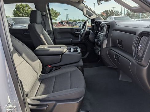 Used 2025 Chevrolet Silverado 1500 Custom Trail Boss w/ Turbomax Blackout Package AWD/4WD image 29