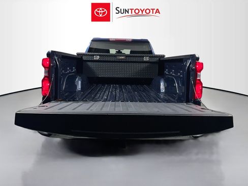 Used 2022 Chevrolet Silverado 1500 LT image 34