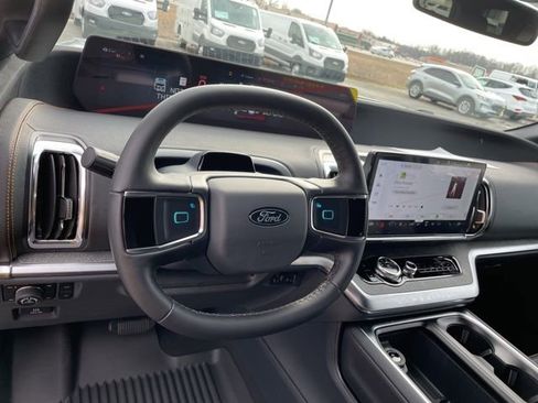 New 2026 Ford Expedition Tremor image 34