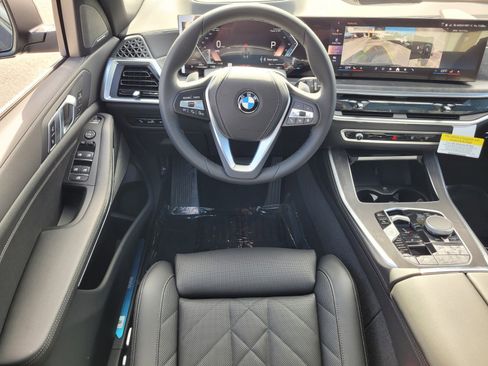New 2026 BMW X5 xDrive40i w/ Premium Package AWD/4WD image 12