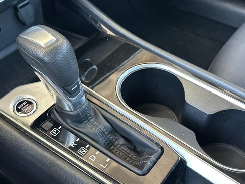 Certified 2024 Nissan Altima 2.5 SV FWD image 20