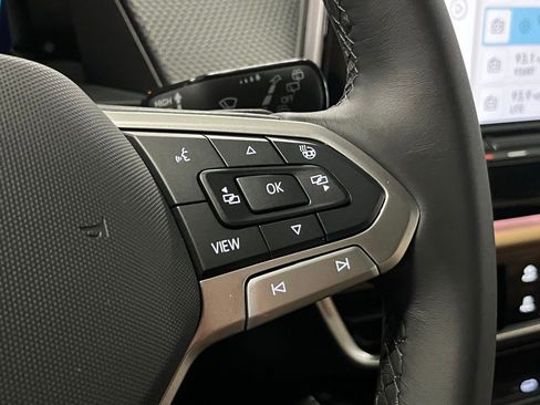 New 2026 Volkswagen Atlas Cross Sport SEL R-Line image 27