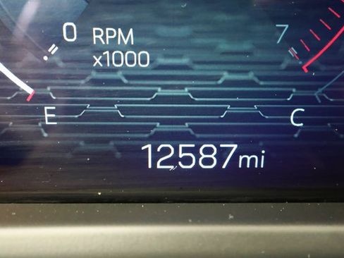 Certified 2025 GMC Acadia Elevation image 14