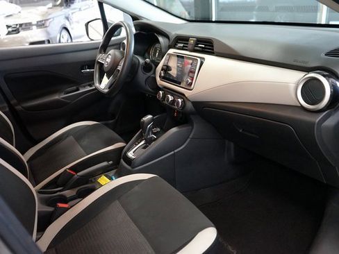 Used 2021 Nissan Versa SV image 36