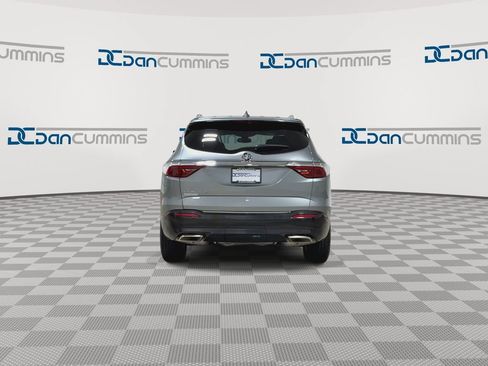 Used 2023 Buick Enclave Essence FWD image 7