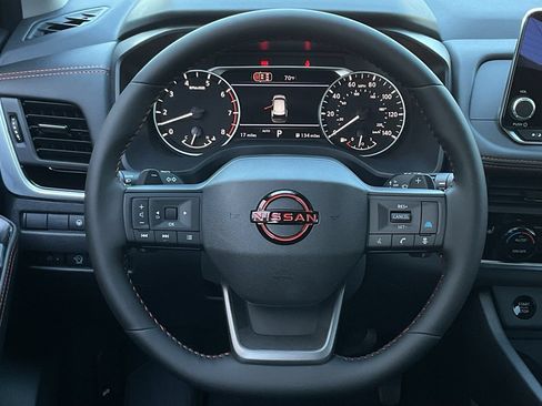 New 2026 Nissan Rogue SV AWD/4WD image 20