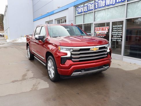 Certified 2023 Chevrolet Silverado 1500 High Country image 2