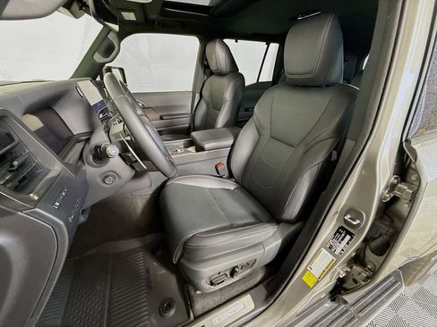 Certified 2024 Lexus GX 550 w/ Accessory Package (Z1) image 22