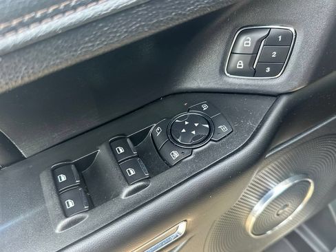 Used 2019 Ford Expedition Platinum AWD/4WD image 14