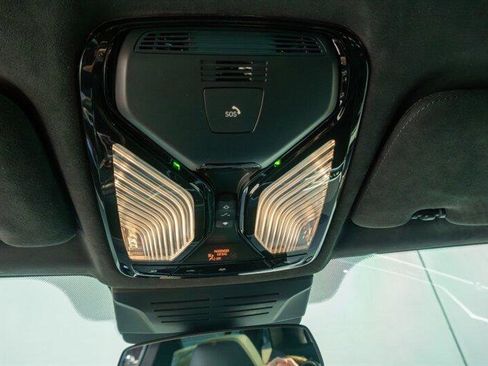 Used 2025 BMW X5 M Competition w/ Executive Package image 75