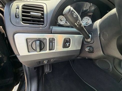 Used 2003 Ford Thunderbird RWD image 15