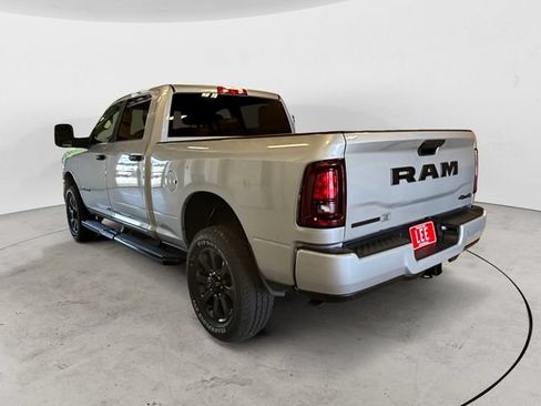 New 2026 RAM 2500 Big Horn AWD/4WD image 3