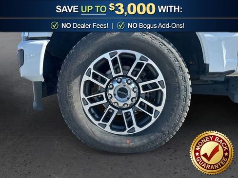 Used 2023 Ford F250 Lariat w/ Black Appearance Package AWD/4WD image 13
