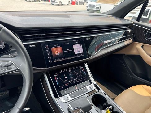 Certified 2022 Audi Q7 2.0T Premium AWD/4WD image 17