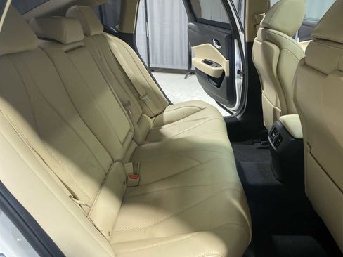 Certified 2023 Acura TLX w/ Technology Package image 13