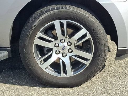 Used 2024 Ford Expedition Max XLT AWD/4WD image 28