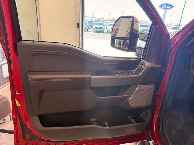Used 2024 Ford F350 Lariat w/ Chrome Package AWD/4WD image 12