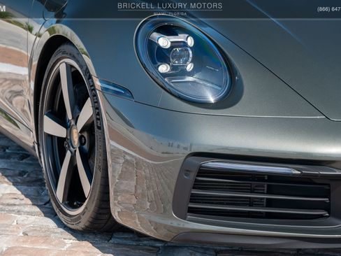 Used 2022 Porsche 911 Carrera RWD image 50