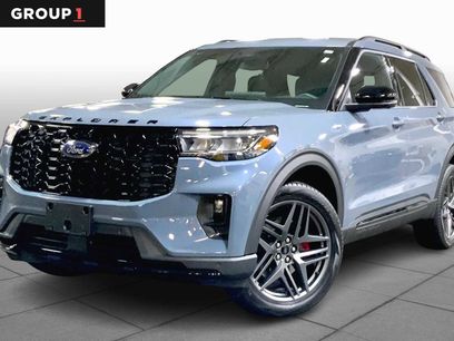 Used 2025 Ford Explorer ST-Line w/ Premium Package