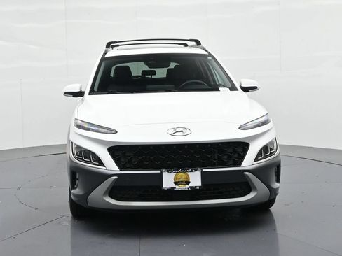 Used 2022 Hyundai Kona Limited FWD image 3