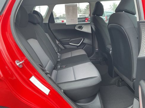Used 2024 Kia Soul LX w/ Option Group 015 image 28