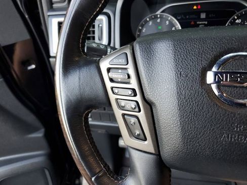 Used 2021 Nissan Titan Platinum Reserve w/ Moonroof Package image 30