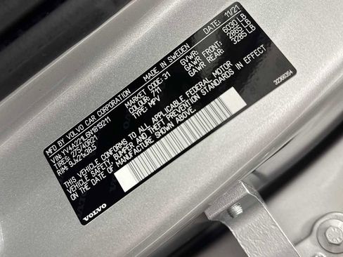 Used 2022 Volvo XC90 T6 Inscription w/ Advanced Package image 11